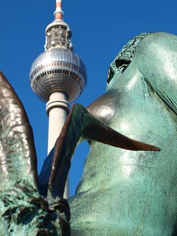 Fernsehturm Berlin Neptunbrunnen